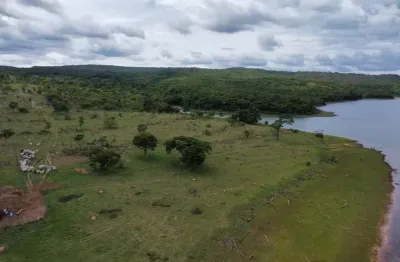 9.25....alqueires disponível pra venda no município de luziania. goiás.  no lago corumba em luziania.  ideia pra condomínio de chácaras.....ou um clube risort  valor....6.500.000.00  18 km de asfalto 