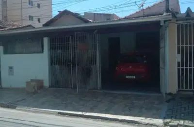 Imperdível! casa à venda em jacareí-sp, bairro jardim califórnia. 3 quartos, 1 suíte, 1 sala, 2 banheiros, 2 vagas, 180m².