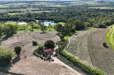 *excelente sítio a venda na região de sorocaba-sp* ??   área total: 12,42 alqueires ou 30,07 hectares   formação: agricultura - mandioca   plantio: 9 alqueires ou 21,8 hectares   solo: misto   topogra