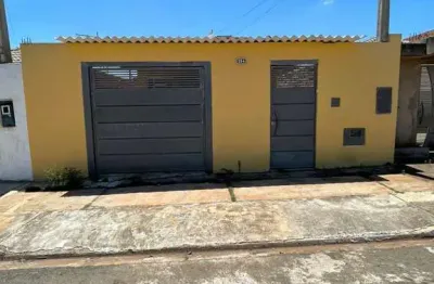 Imperdível oportunidade de adquirir uma casa em tatuí-sp, no residencial vida nova, com 2 quartos, sala ampla, 2 banheiros, 2 vagas de garagem e 80m² de área.