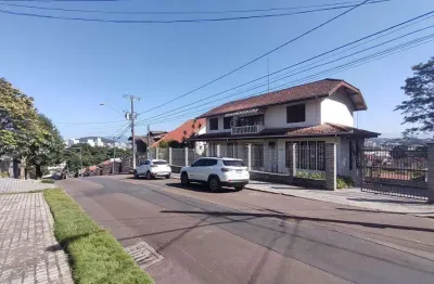 Casa para venda em joinville, saguaçu, 3 dormitórios, 1 suíte, 4 banheiros, 4 vagas