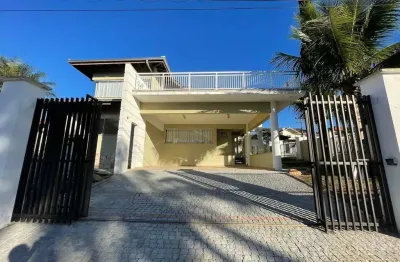 Casa para venda em joinville, bom retiro, 3 dormitórios, 1 suíte, 3 banheiros, 2 vagas