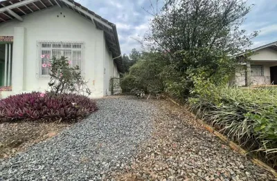 Terreno à venda na Zona Industrial, Joinville 