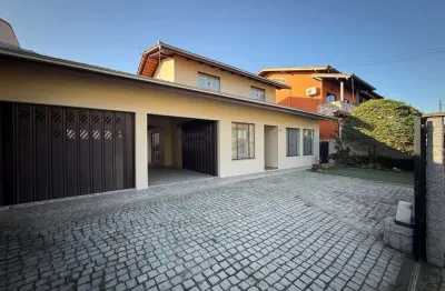 Casa para venda em joinville, saguaçu, 3 dormitórios, 1 suíte, 2 banheiros, 4 vagas