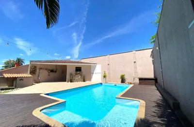 Casa para Venda em Joinville, Costa e Silva, 3 dormitórios, 1 suíte, 1 banheiro, 2 vagas