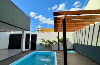 Casa com 3 quartos à venda no Ipanema, Patos de Minas 