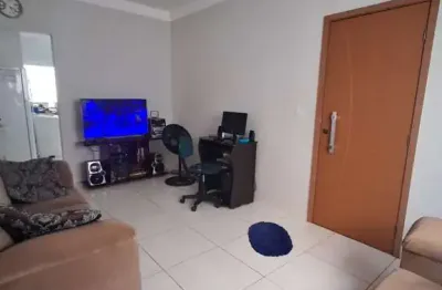 Apartamento 3 quartos com quintal no ipanema – patos de minas