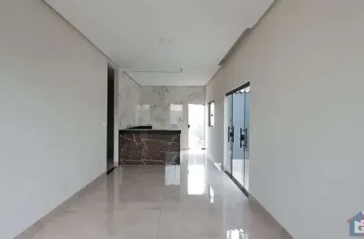 Casa à venda no bairro afonso queiroz – 2 quartos, quintal amplo e acabamento premium – patos de minas por r$ 420 mil