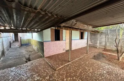 2 casas à venda no bairro cristo redentor em patos de minas – entrada independente – r$170 mil