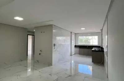 Apartamento à venda no caiçaras em patos de minas – 3 quartos, suíte, elevador e móveis planejados