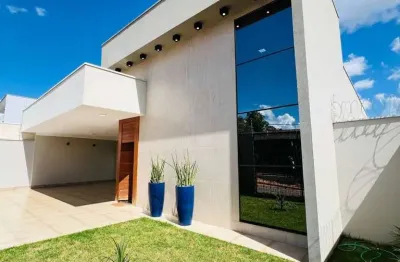 Casa com 3 quartos à venda no Caiçaras, Patos de Minas 