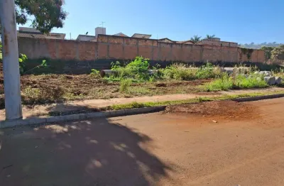 Lotes à venda no bairro monjolo em patos de minas | a partir de r$120 mil