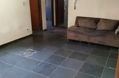 Apartamento à venda no residencial cabiuna próximo ao batalhão por r$165 mil