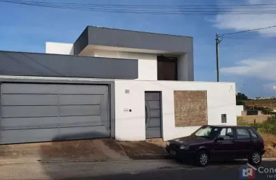Casa com 3 quartos à venda no ipanema, patos de minas , 239 m2 por r$ 650.000