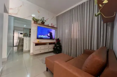 Casa térrea à venda no afonso queiroz em patos de minas – 3 quartos e churrasqueira