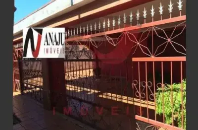 Casa com 3 quartos à venda no Centro, Ribeirão Preto 