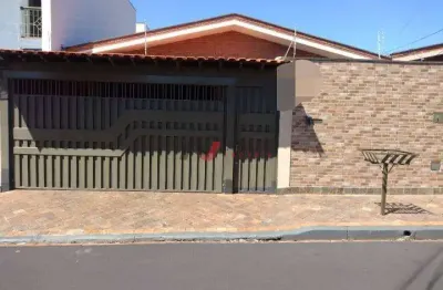 Casa com 3 quartos à venda no Sumarezinho, Ribeirão Preto 