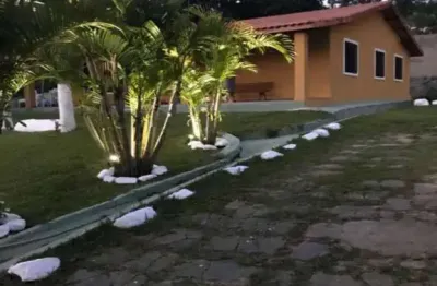 Chácara à venda em arujá-sp, parque dos jacarandás: 4 quartos, 1 suíte, 2 salas, 2 banheiros, 150m² de área
