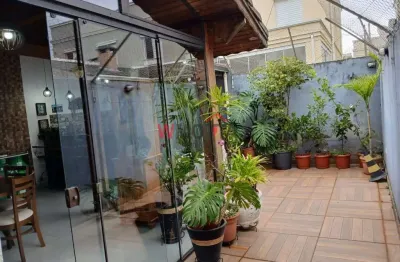 Casa em condomínio de luxo em cesar de souza, mogi das cruzes-sp: 2 quartos, 2 suítes, 2 salas, 3 banheiros, 2 vagas, 90m².