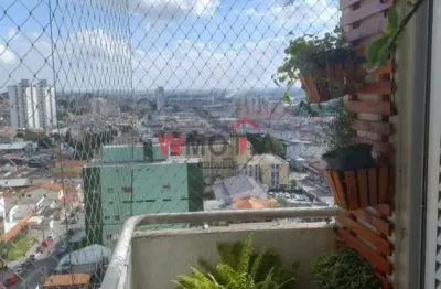 Confira este apartamento de 3 quartos com suíte e 2 vagas de garagem no coração de cidade!
