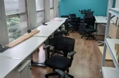 Sala comercial com 9 salas à venda na Rua Luís Coelho, 340, Bela Vista, São Paulo