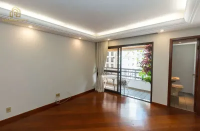 Apartamento com 4 quartos para alugar na Avenida Pavão, 135, Moema, São Paulo