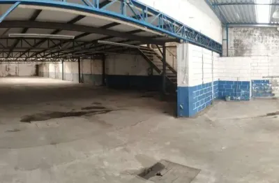 Galpão com estacionamento para locação Moema - São Paulo/SP