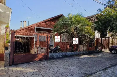 Casa com 2 quartos à venda na Rua Carlos Mauri, 126, São Leopoldo, Caxias do Sul