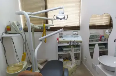 Sala comercial para venda em salvador, caminho das árvores, 1 banheiro, 1 vaga