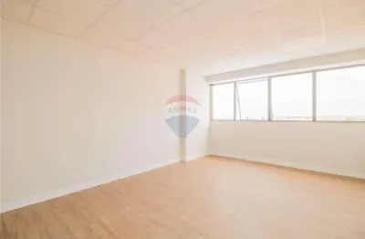 Belíssima sala comercial com 28,70m² - city office - batista campos