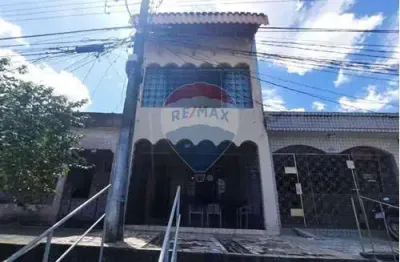 Casa com 5 quartos à venda no Umarizal, Belém 