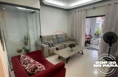Casa com 4 quartos para alugar no Marco, Belém 