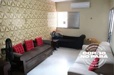 Casa com 5 quartos para alugar no Umarizal, Belém 