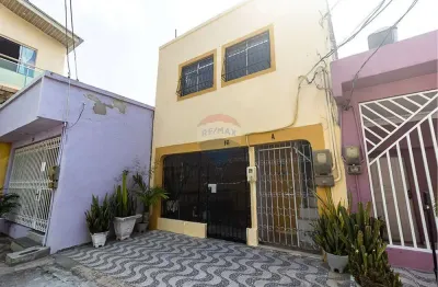 Casa com 4 quartos à venda no Canudos, Belém 