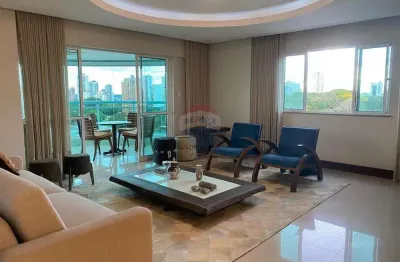 Apartamento com 4 quartos para alugar no Umarizal, Belém 