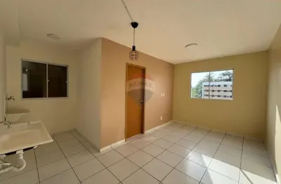 Apartamento com 2 quartos para alugar na Rodovia do Mário Covas, 656, Coqueiro, Ananindeua