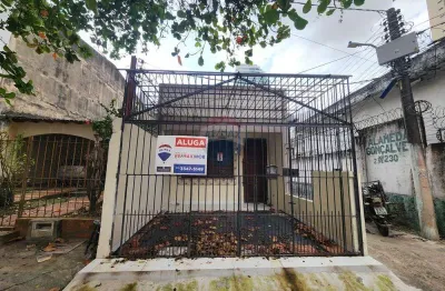 Casa com 2 quartos para alugar no Umarizal, Belém 