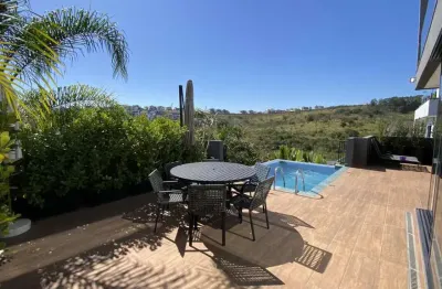 Sobrado no Condomínio Mônaco - Urbanova Casa Mobiliada e Automatizada: Tecnologia e conforto...