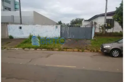 Terreno à venda na Rua Aparício Soares da Cunha, Vila Bom Princípio, Cachoeirinha