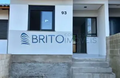Casa com 2 quartos à venda na Rua Clementino Cambruzzi, Nossa Chácara, Gravataí