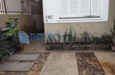 Casa com 2 quartos à venda na Rua Canjerana, Jardim do Bosque, Cachoeirinha