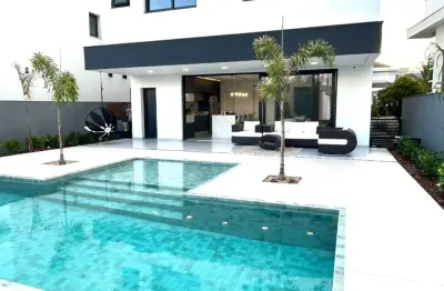 Casa com 3 quartos à venda na Rua Camaquã, Alphaville, Gravataí