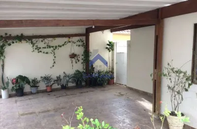 Casa com 3 quartos à venda na Vila dos Comerciarios, Taubaté 