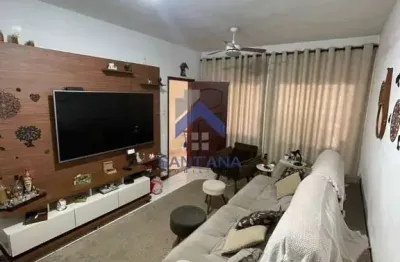 Casa com 3 quartos à venda na avenida adolfo moreira guedes, --, esplanada independência, taubaté por r$ 490.000