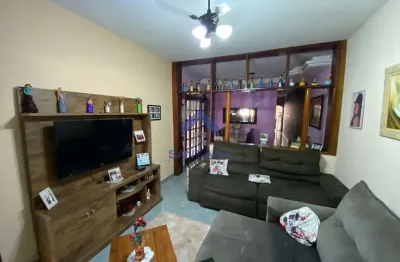 Casa com 4 quartos à venda na avenida cinderela, --, jardim gurilândia, taubaté por r$ 450.000