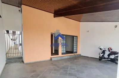 Casa de 100m² com 3 dormitórios sendo 1 suíte na vila são josé em taubaté /sp