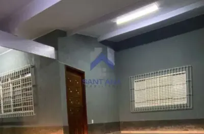 Casa de 220m² com 3 dormitórios sendo 1 suíte no parque são cristovão  em taubaté/sp