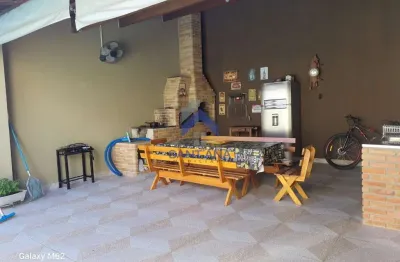 Casa de 181m² com 2 dormitórios sendo 1 suíte no parque senhor do bonfim em taubaté/sp