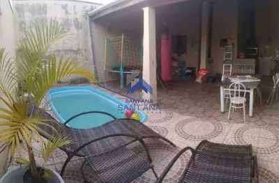 Casa de 210m² com 4 dormitórios sendo 1 suíte no parque três marias em taubaté/sp