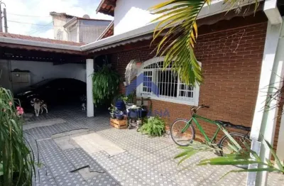 Casa com 3 dormitórios no bairro jardim das bandeiras em taubaté/sp